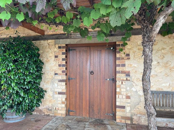 cellar door closed nov 9+10